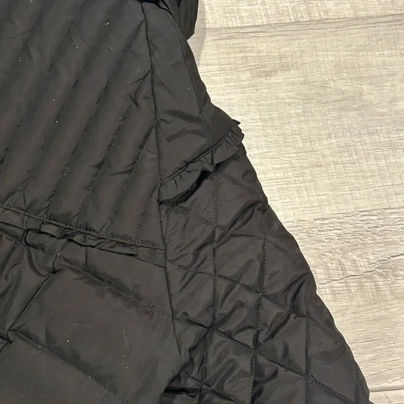 Betsy Johnson puffer Women's Coat - Picture 3 of 8